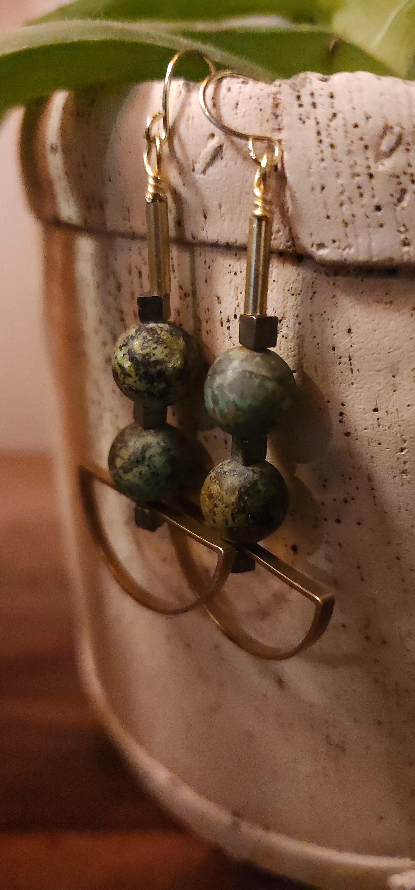 Juniper Dangles