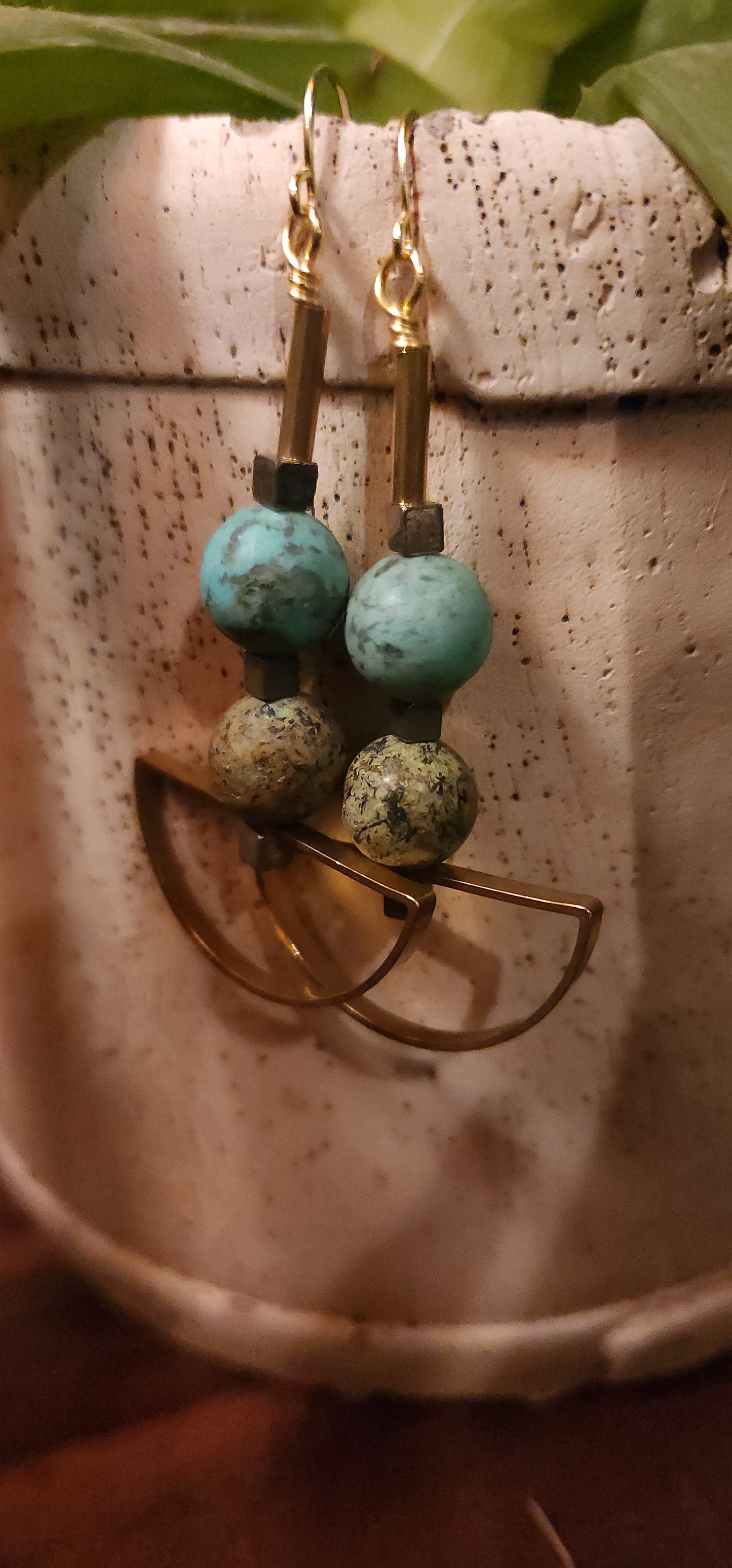 Juniper Dangles